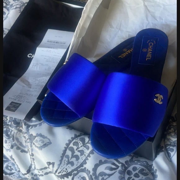 CHANEL Blue Sandals - Picture 1 of 3